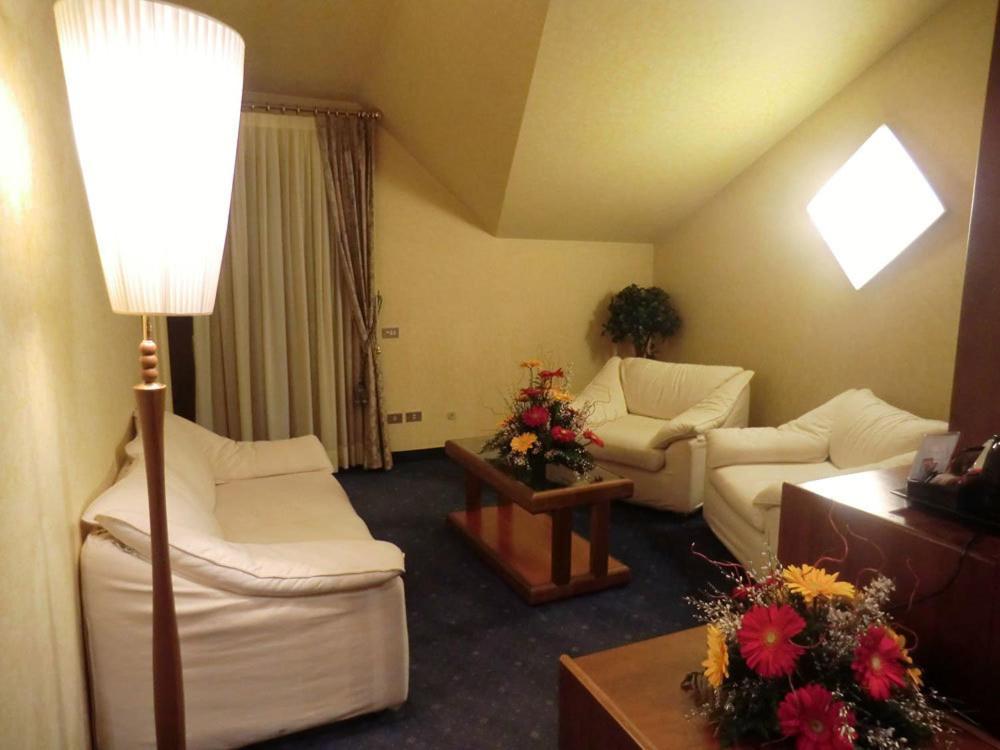 Hotel Bellavista Монтебеллуна Экстерьер фото