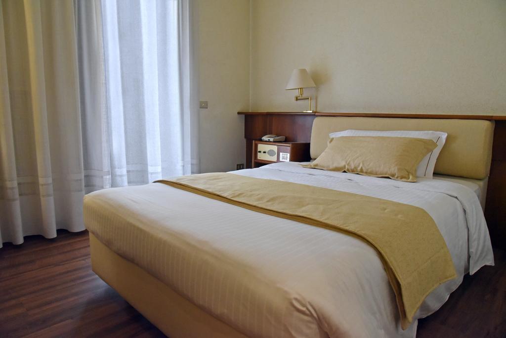 Hotel Bellavista Монтебеллуна Экстерьер фото