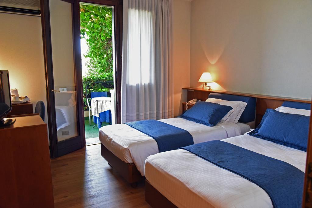 Hotel Bellavista Монтебеллуна Экстерьер фото